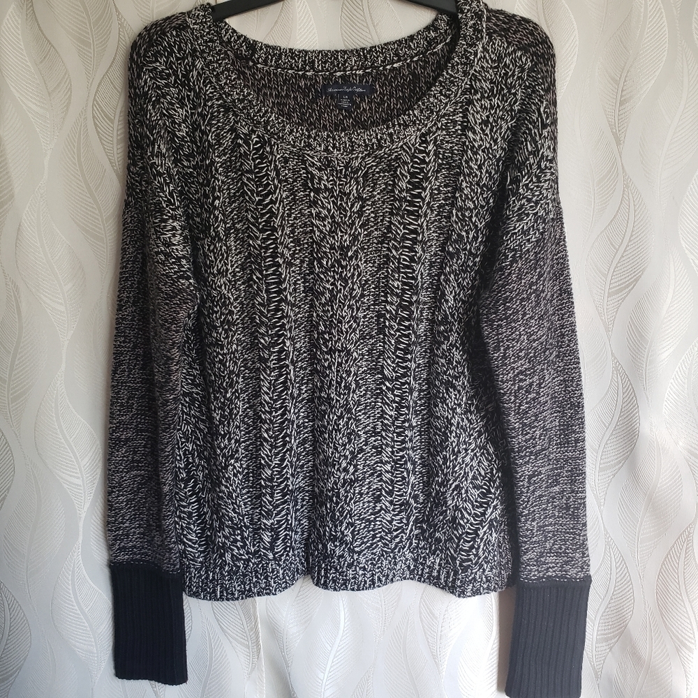 AEO Knit Black White Gray Crewneck Sweater